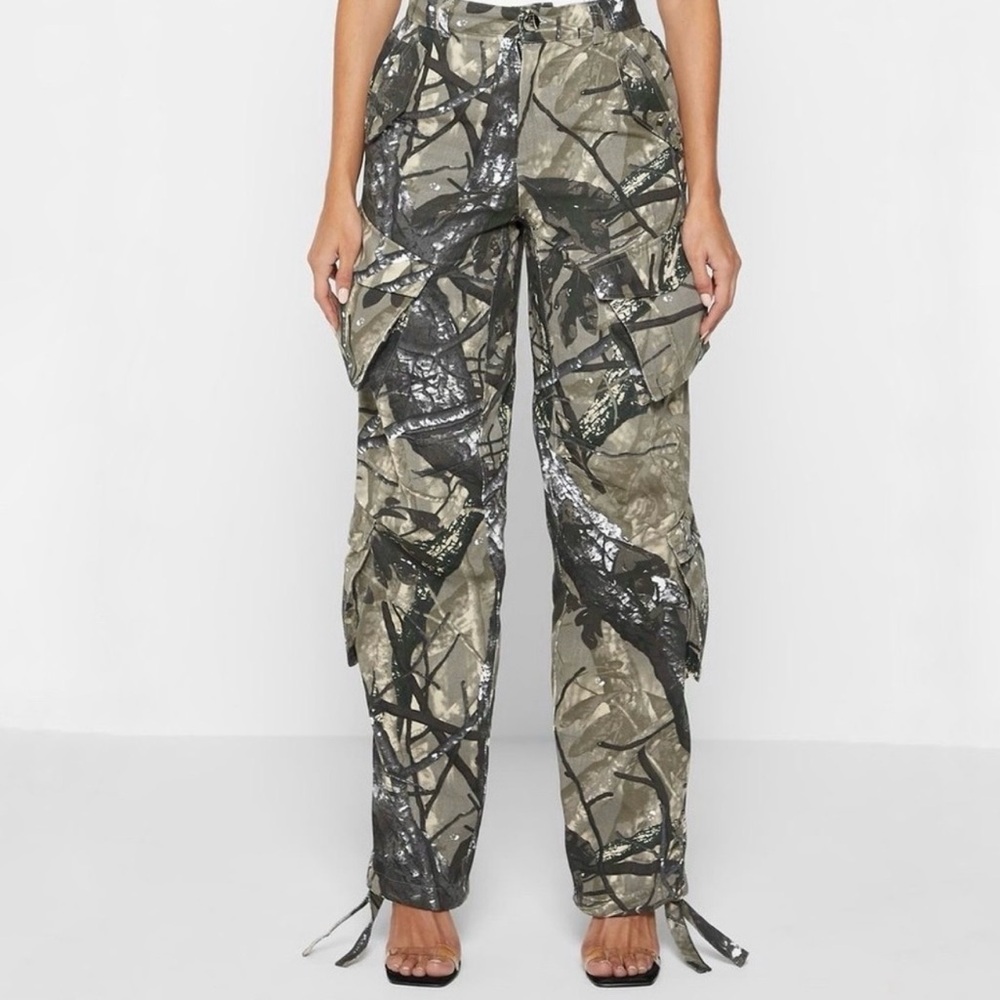 Maniére De Voir Camo Cargo Pants